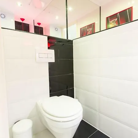 Apartment Flame Luxus Mako